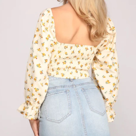 Fashion Nova Small Floral Crop Top - Picture 2 of 2